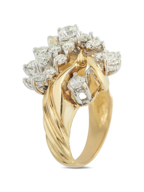 LB Exclusive diamond ring
