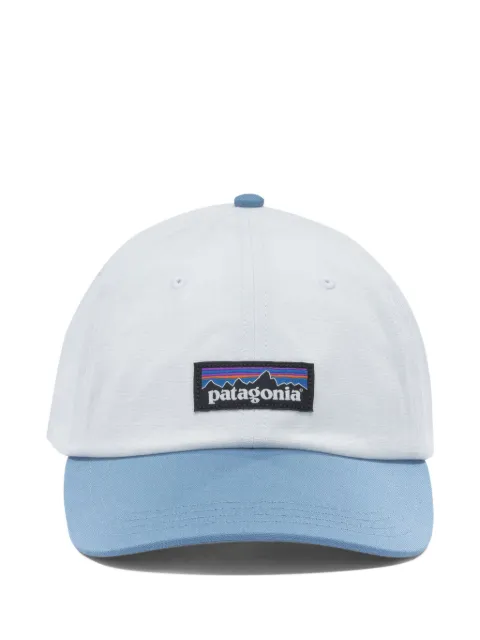 Patagonia gorro con parche del logo y diseño de dos tonos