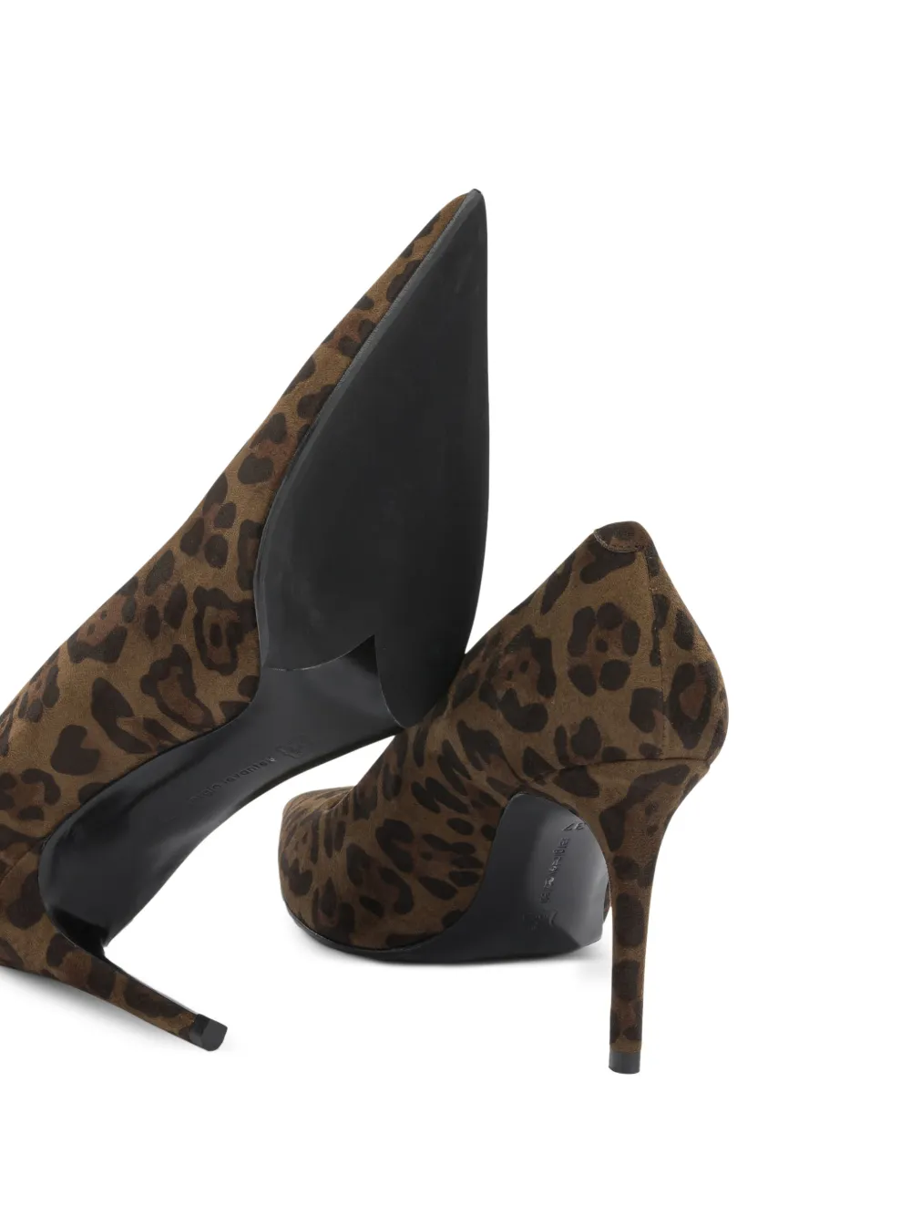 leopard-pattern pumps
