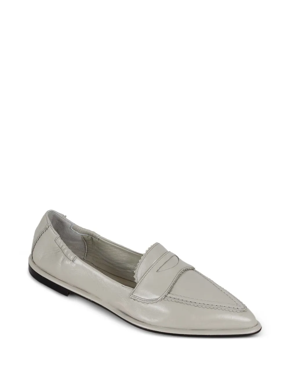 Pomme D´Or Grace scalloped leather loafers Grijs