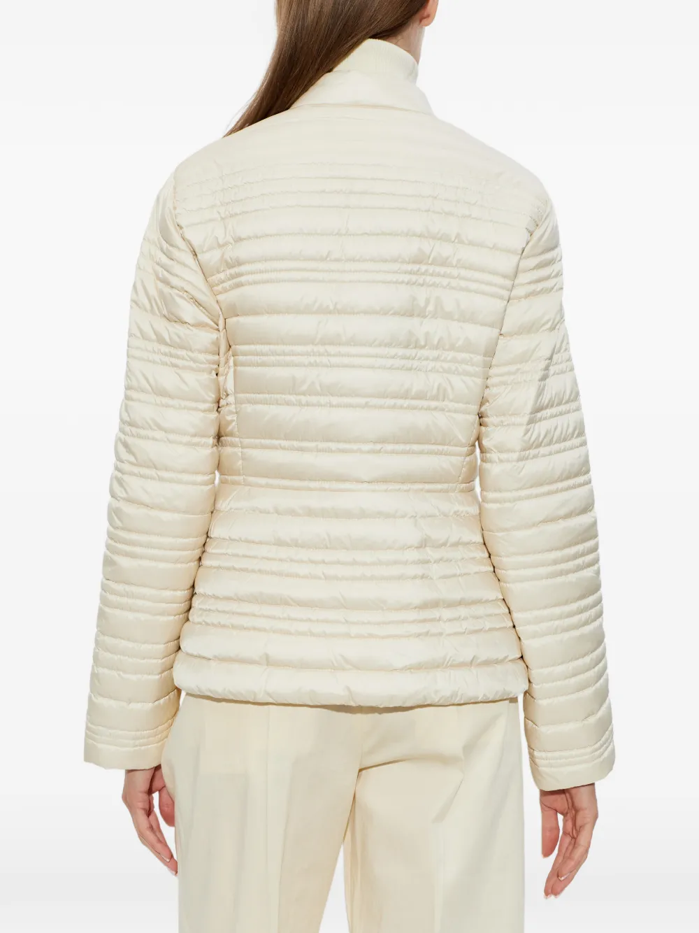 Moncler Donsjack met knopen Beige
