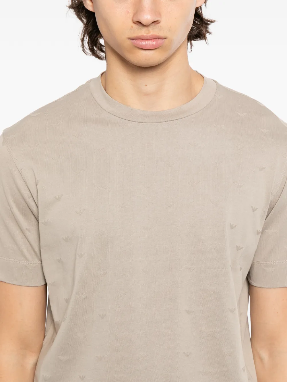 Emporio Armani T-shirt met monogram Beige