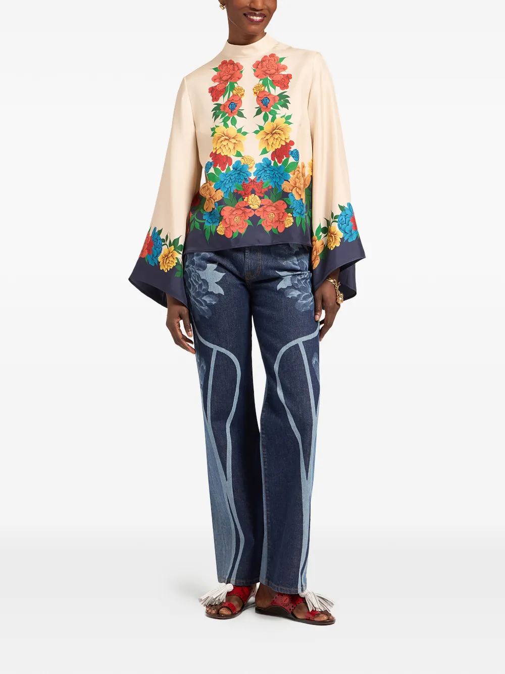 La DoubleJ Shirt met bloemenprint Beige