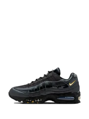 Nike Tenis Air Max 96 De Nike x Superme | Negro | FARFETCH CL