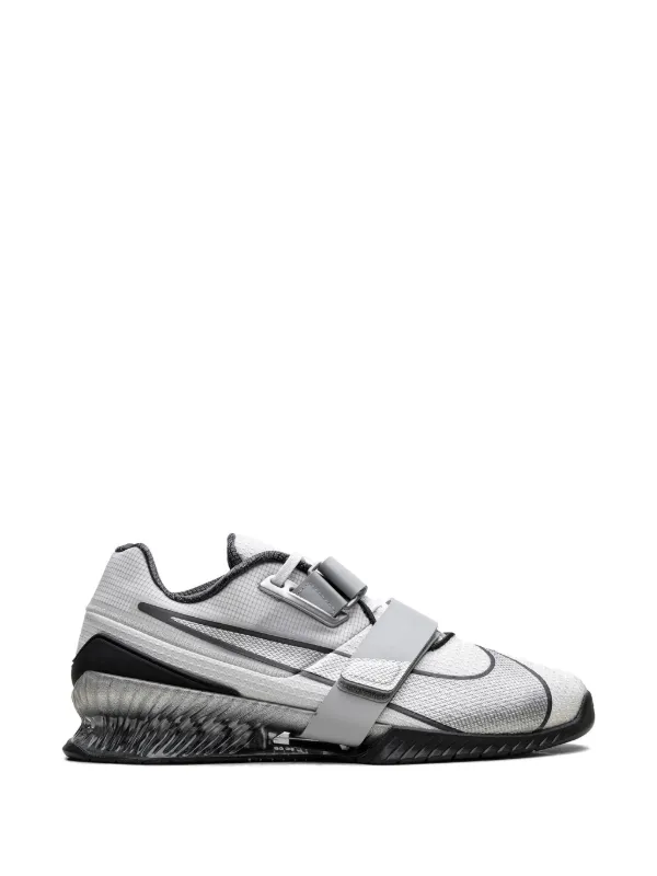 Nike Romaleos 4 SE スニーカー | グレー | FARFETCH JP