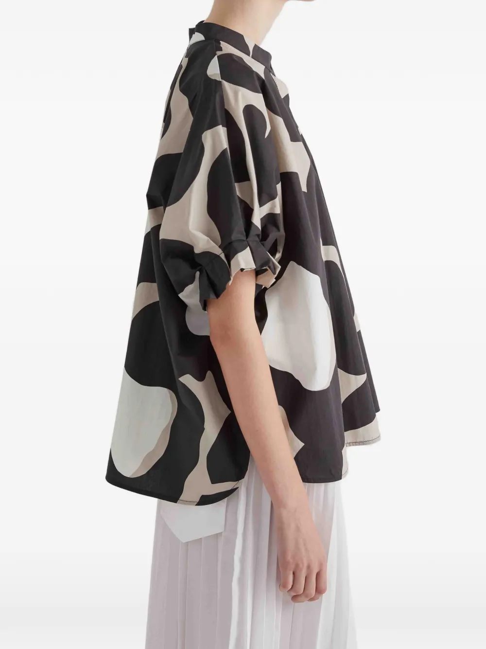  Meimeij Ruffled Abstract-print Blouse - Black 