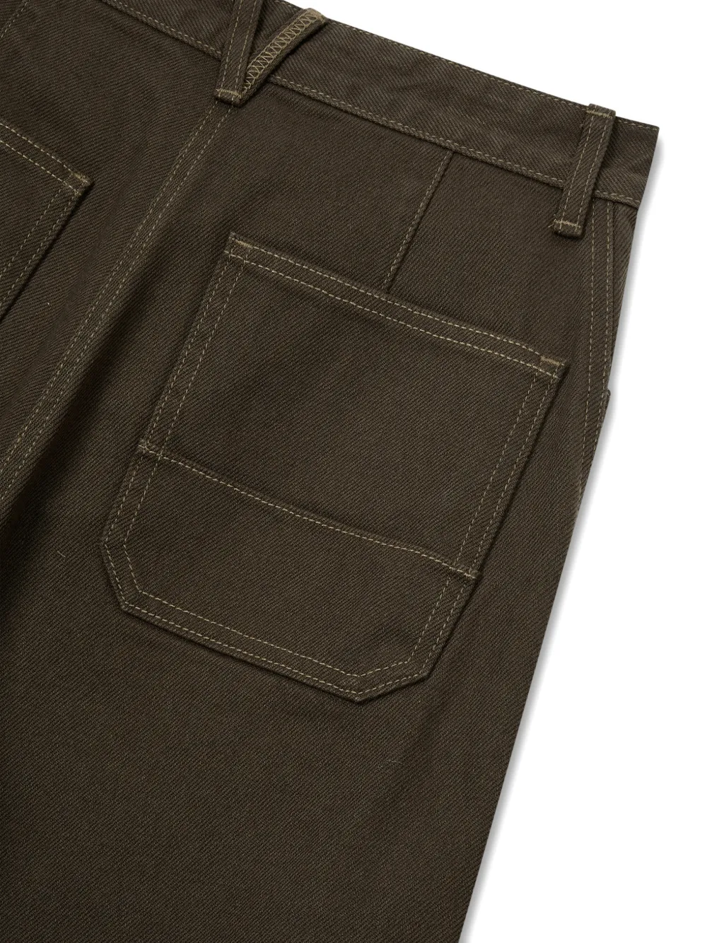 Curved-Leg Jeans