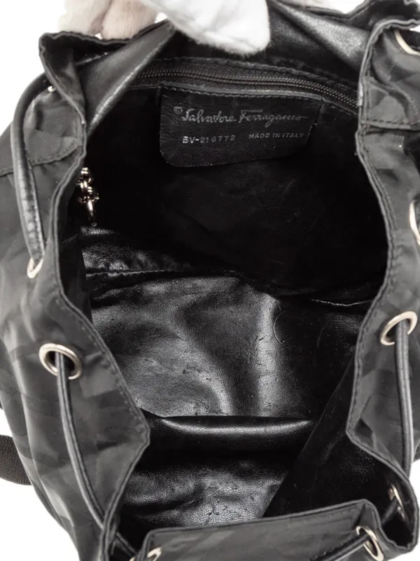 Ferragamo Pre-Owned 2000-2025 Printed Nylon Backpack | Black  display picture 2