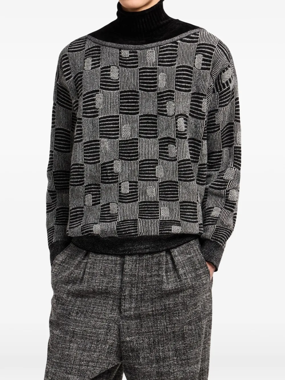  Giorgio Armani Turtleneck Patterned Sweater - Grey 