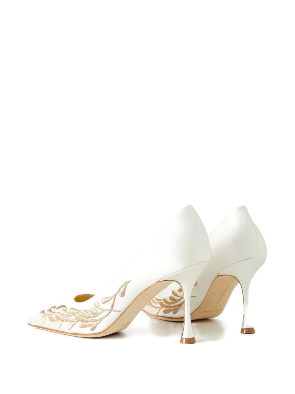 Manolo Blahnik Rabata pumps met puntige neus en borduurwerk Wit