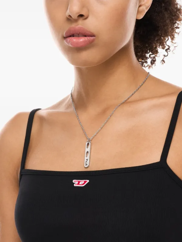 DIESEL オーバルDロゴ ネックレス シルバーカラー Diesel オーバルDロゴ ペンダント ネックレス | シルバートーン