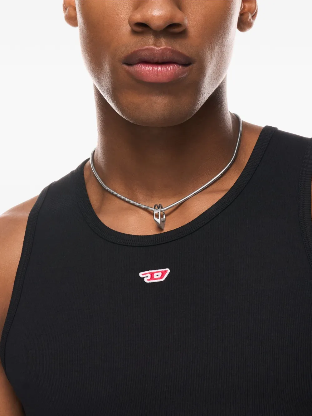 logo-pendant chain necklace