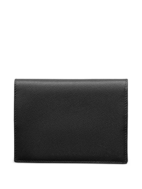 Prada サフィアーノレザー パスポートケース | ブラック | FARFETCH JP