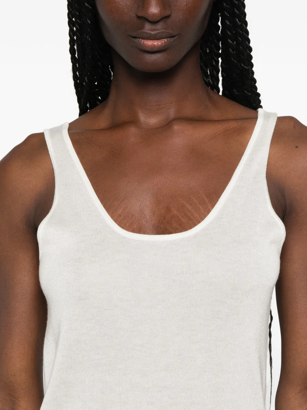 Soft Goat Featherlight singlet Wit