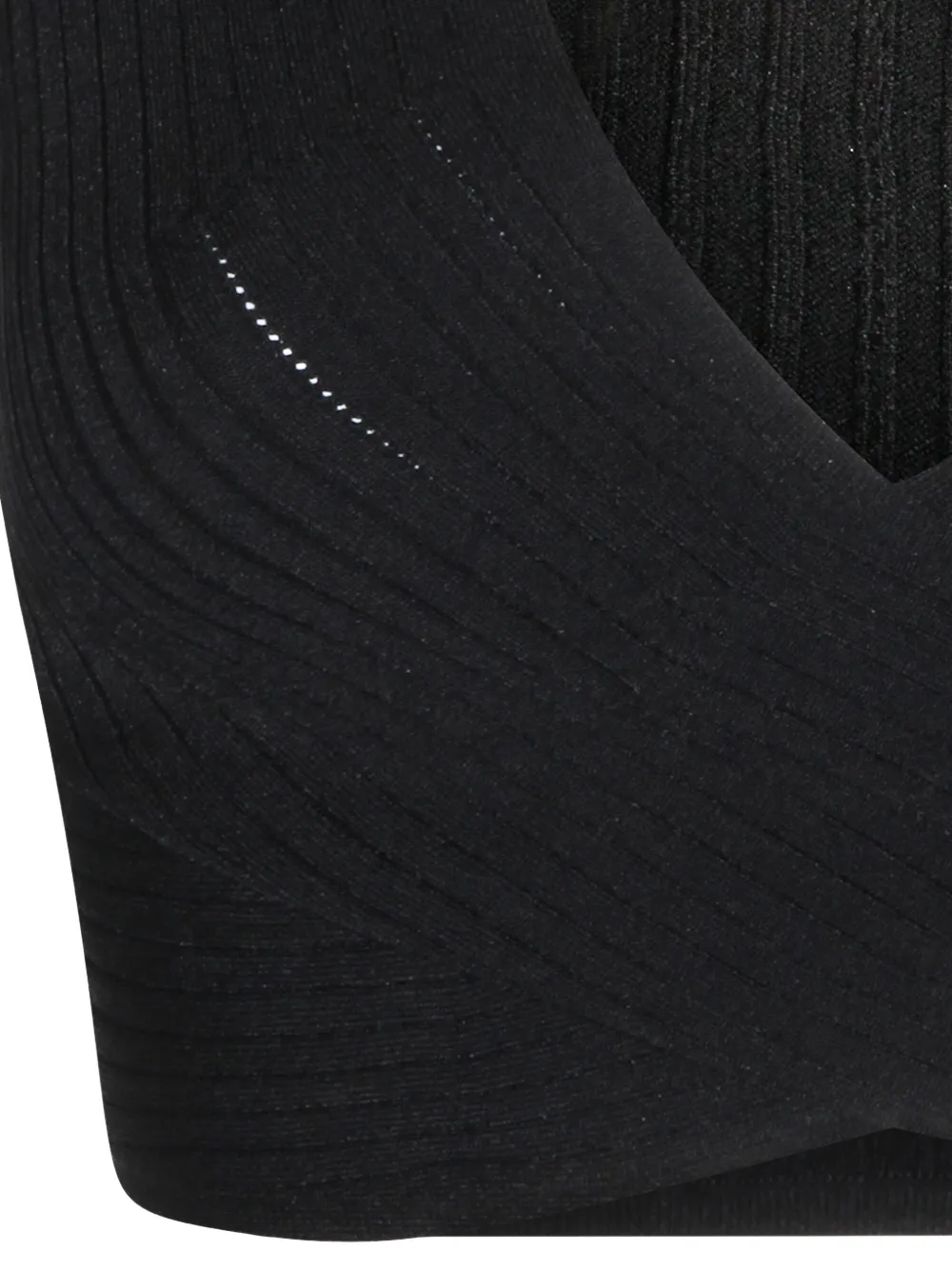Metal Detail Keyhole Top