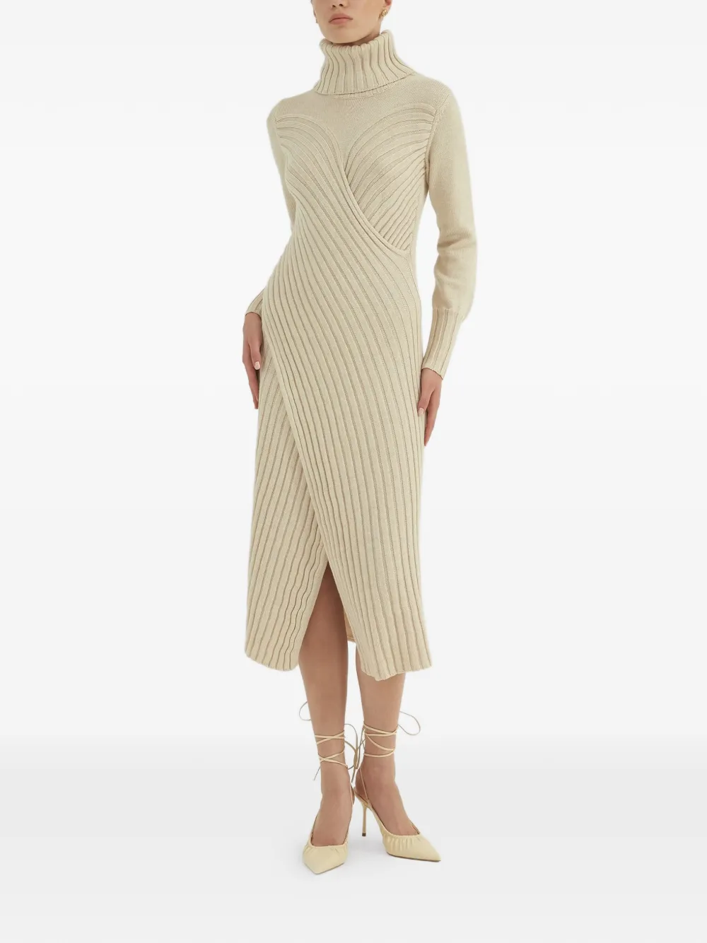 Violante Nessi Cecile midi-jurk met col en split Beige