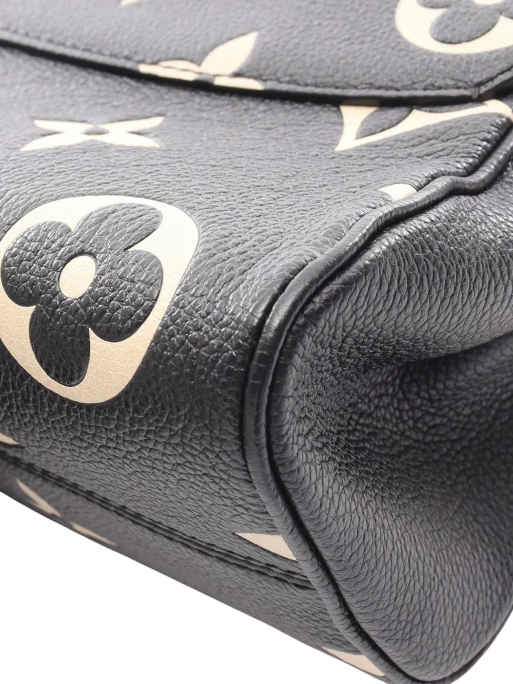 2021-2026 Bicolor Monogram Empreinte Giant Favorite Satchel
