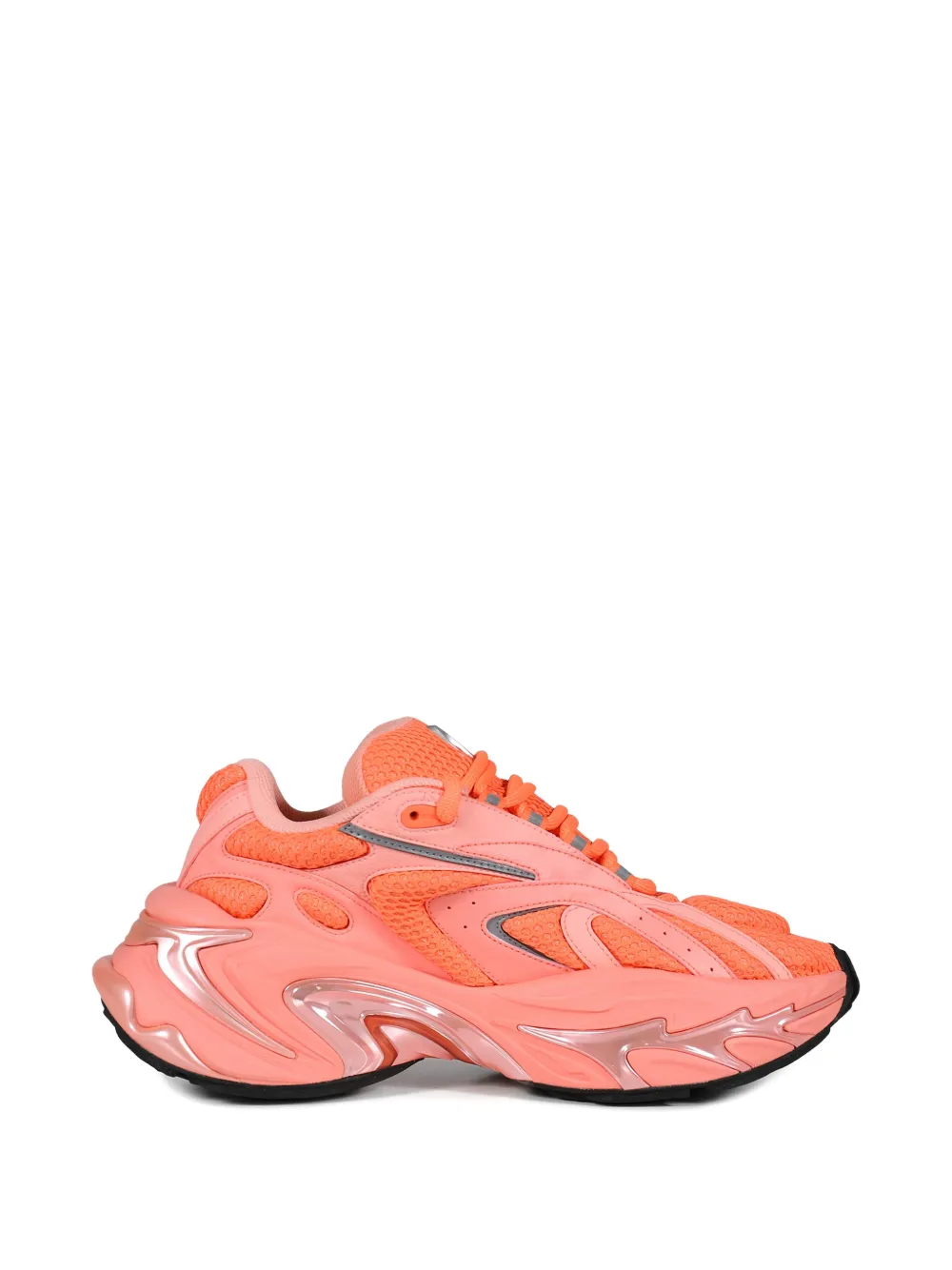 Various VVA25005 paneled sneakers