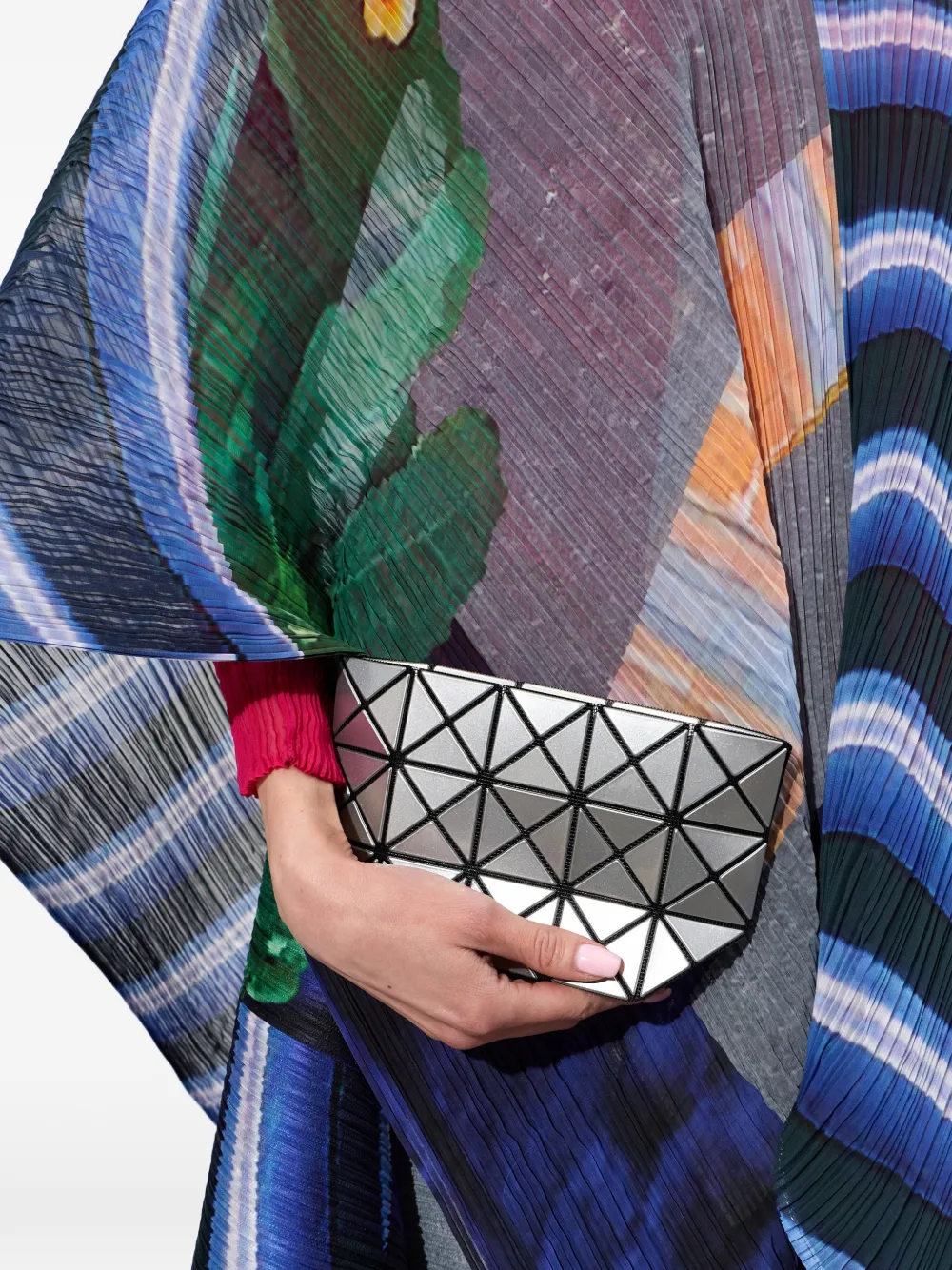  Bao Bao Issey Miyake Geometric-pattern Clutch - Silver 