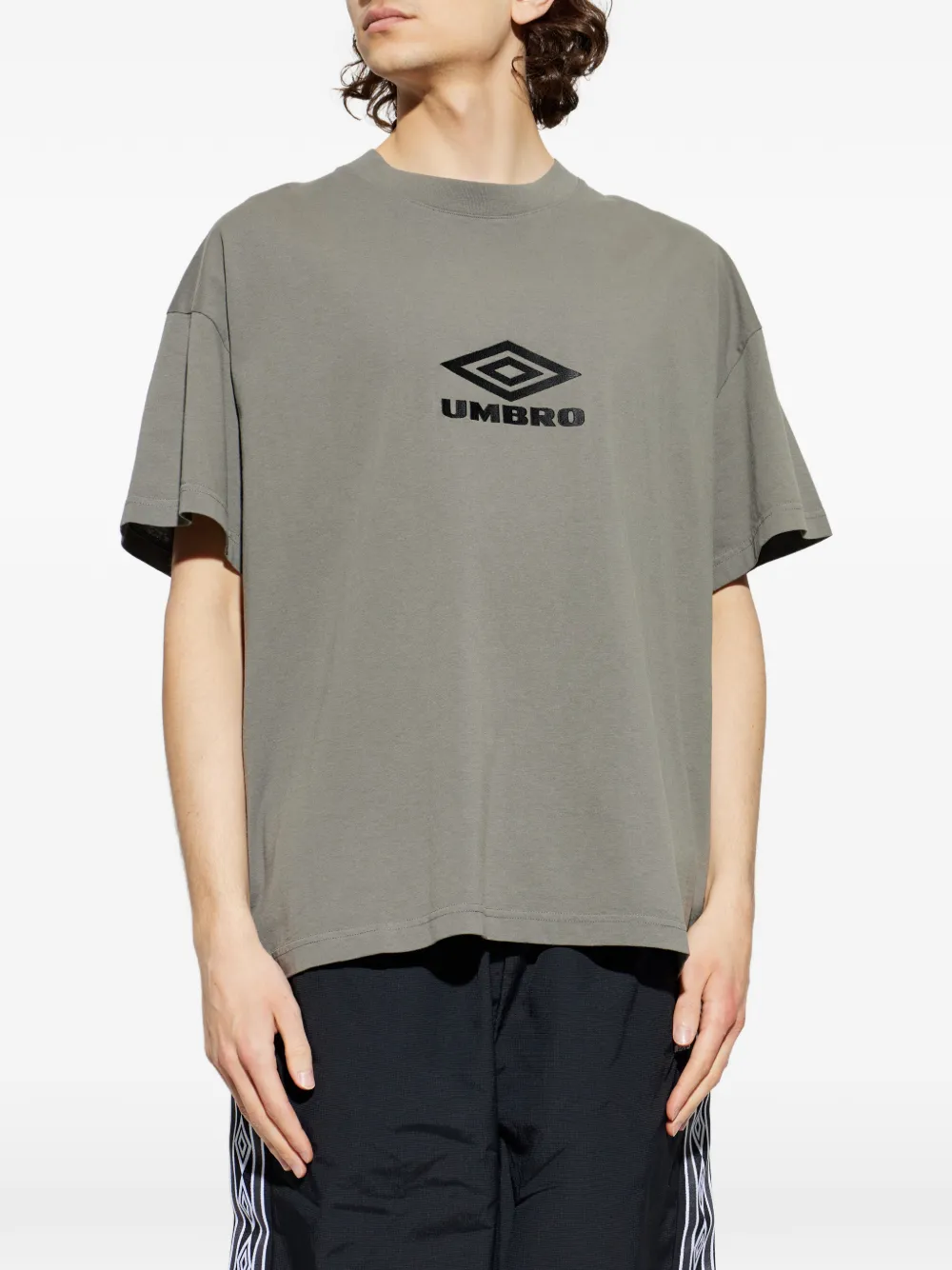  Umbro Logo-embroidery T-shirt - Grey 