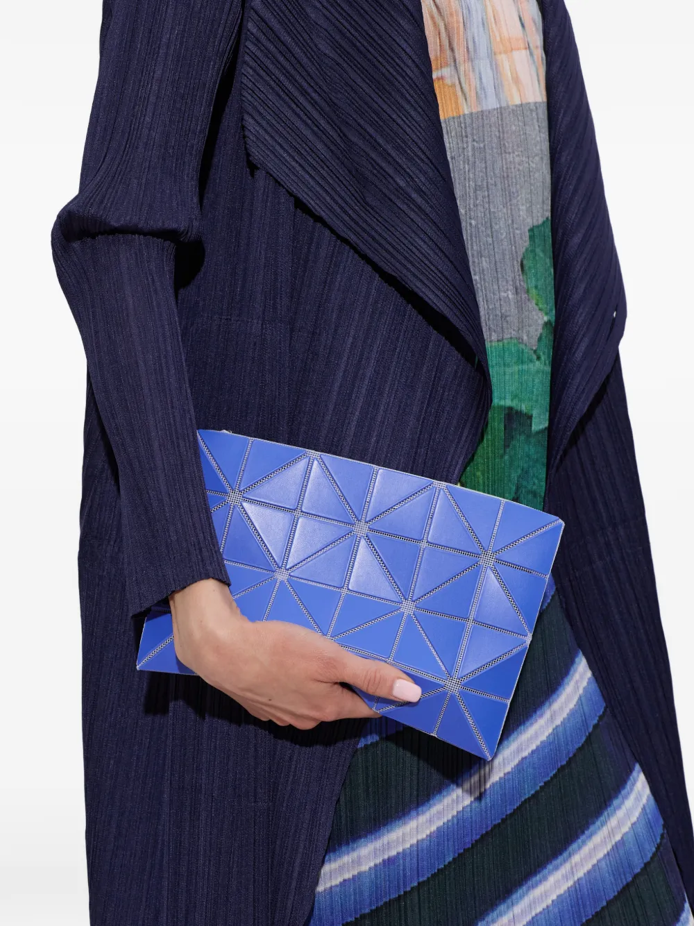 Bao Issey Miyake Clutch met geometrisch vlak Blauw