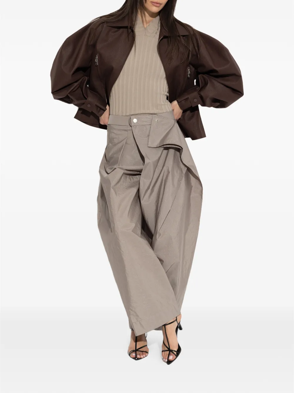  Issey Miyake Zip Voluminous-sleeves Jacket - Brown 