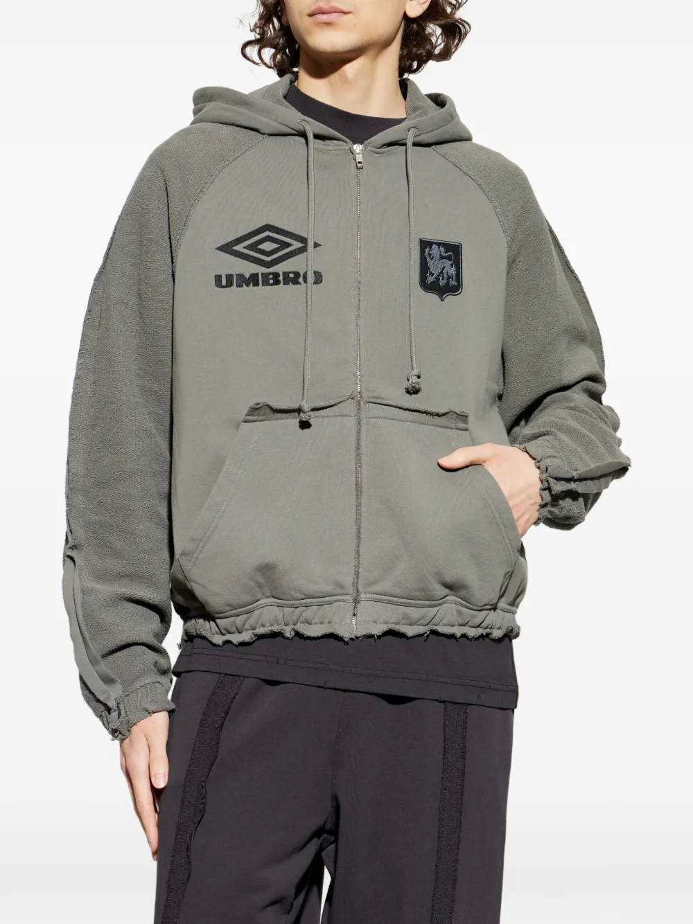 logo-embroidery sweatshirt