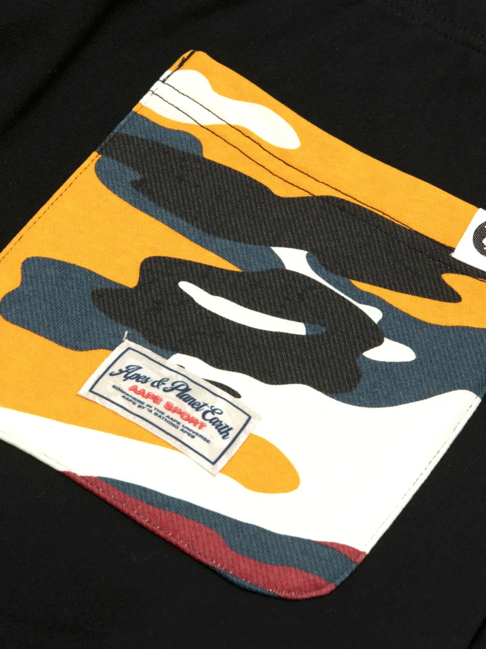 AAPE BY *A BATHING APE Shorts met camouflagezak Zwart