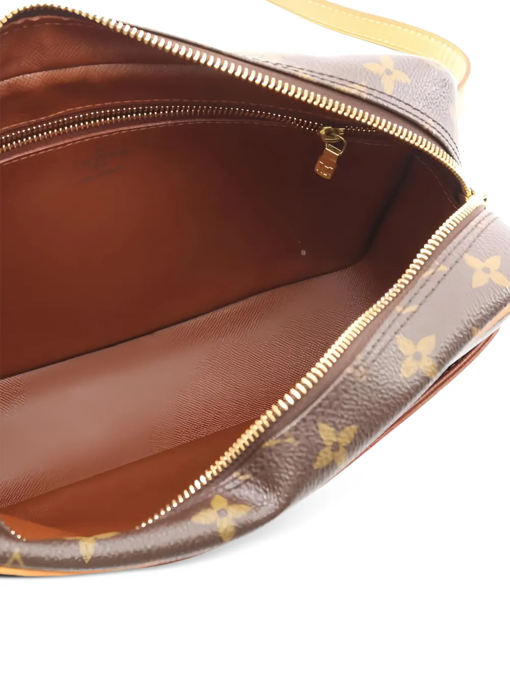 2005 27 Trocadero Monogram Shoulder Bag