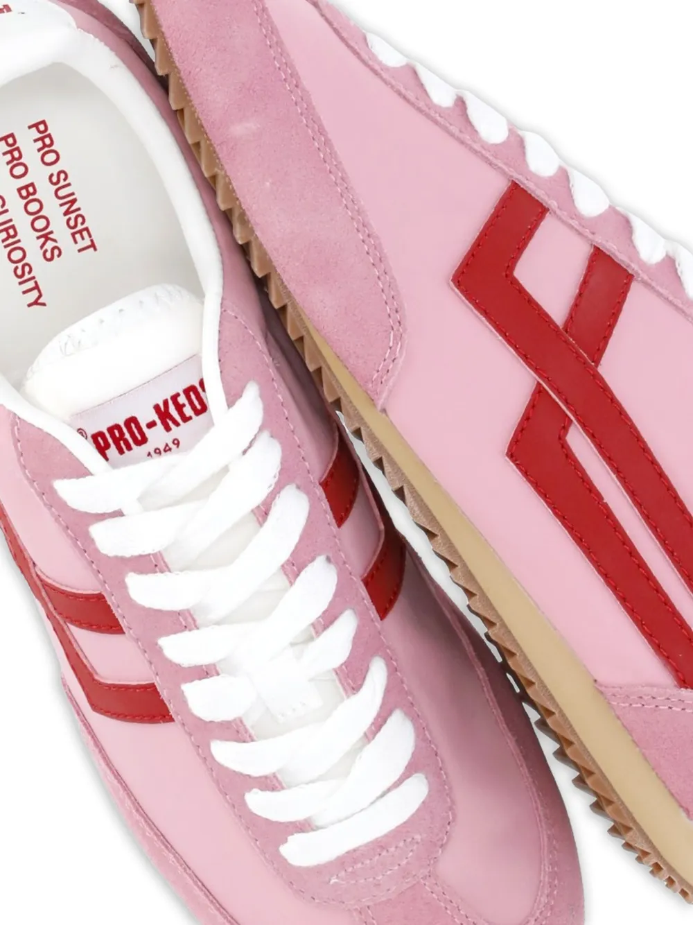Racer77 Striped Sneakers