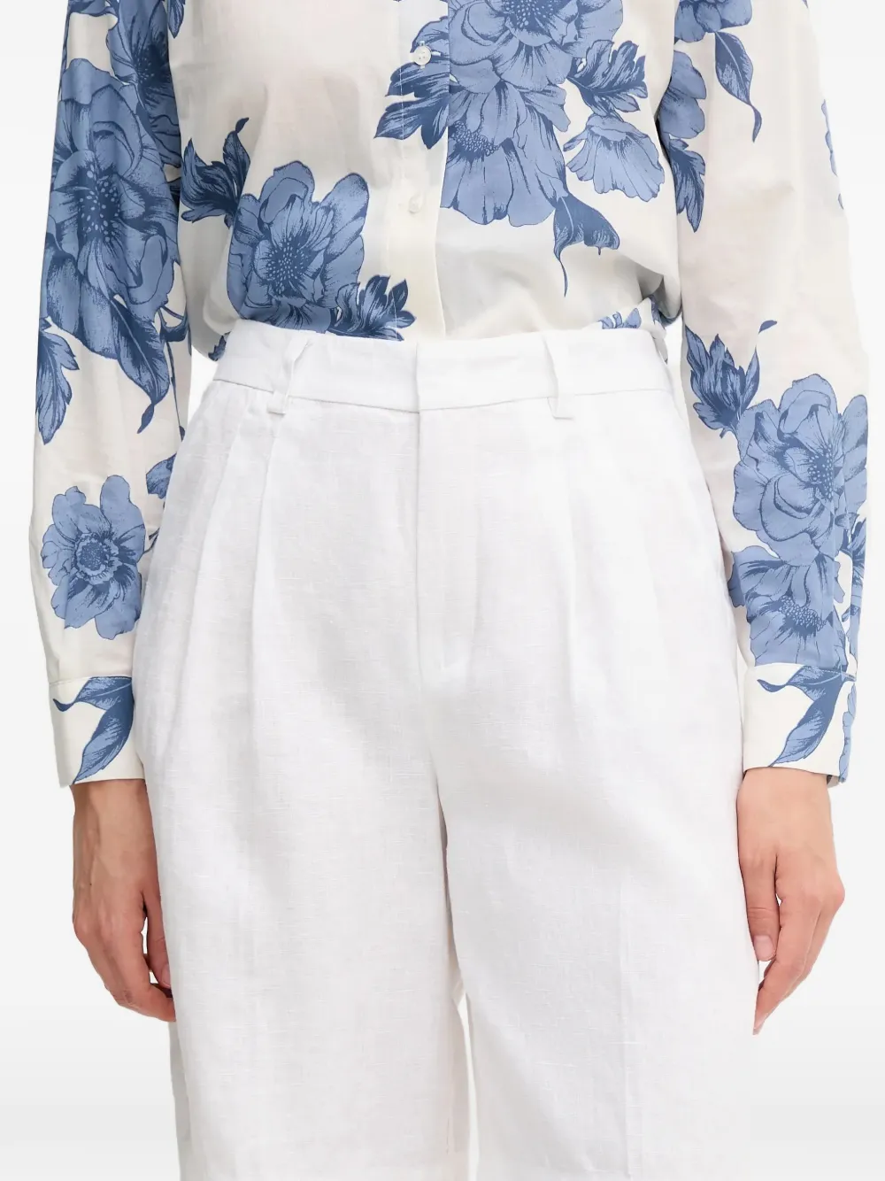  Oui Pleated Shorts - White 