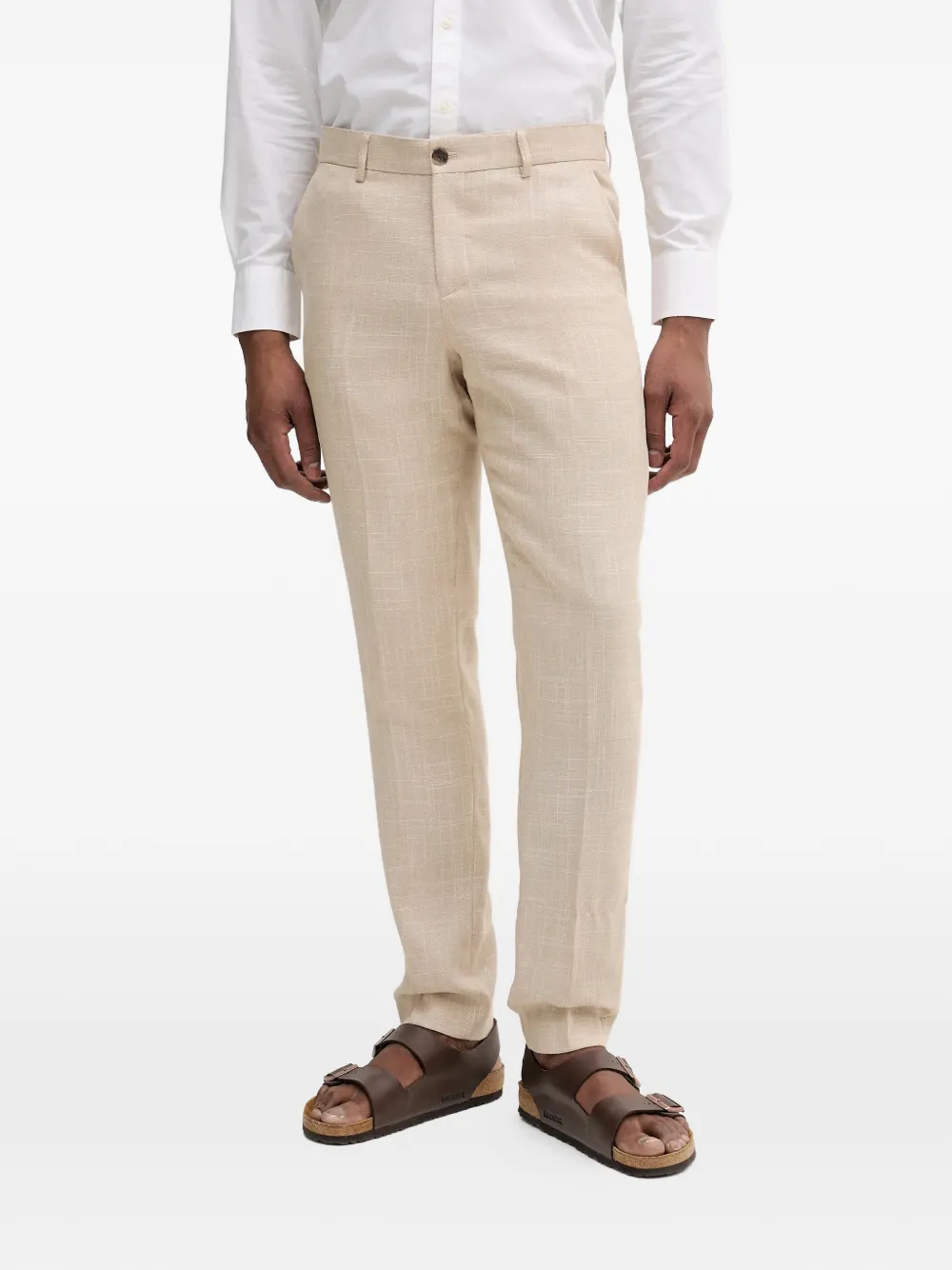 Buttoned Notched-Lapels Suit