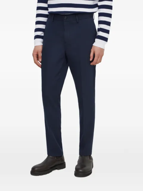 Lindbergh button suit