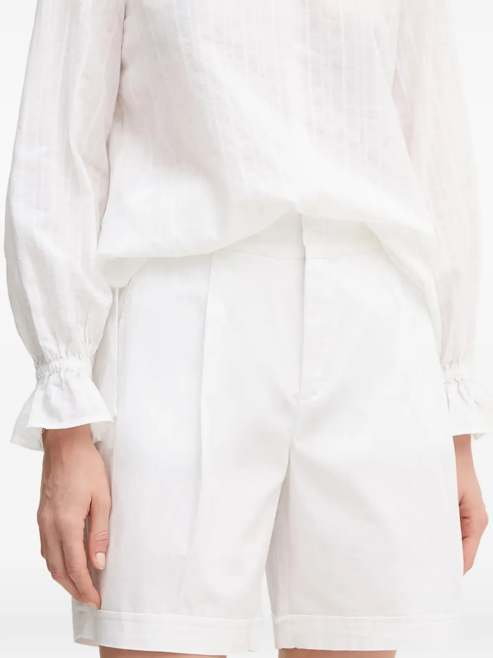  Marc Aurel Cuffed Pleated Shorts - White 