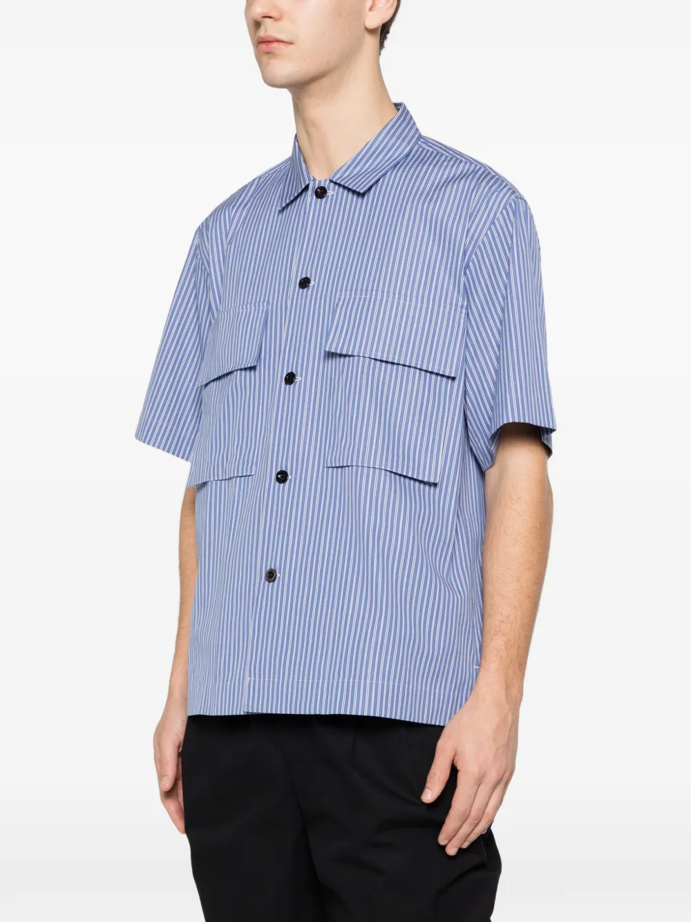 sacai Gestreept overhemd met korte mouwen Blauw