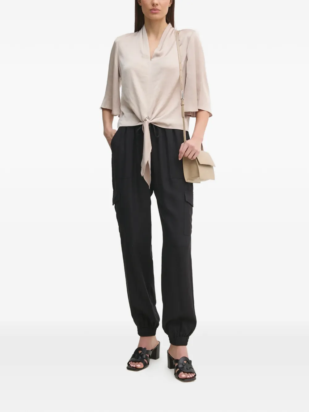  Gaudi Drawstring-fastening Cargo-pocket Trousers - Black 