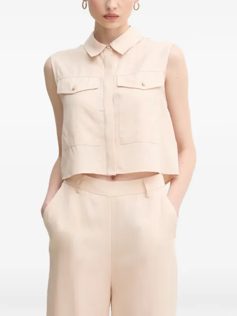 Gaudi camisa con bolsillo en el pecho y cuello de playera tipo polo