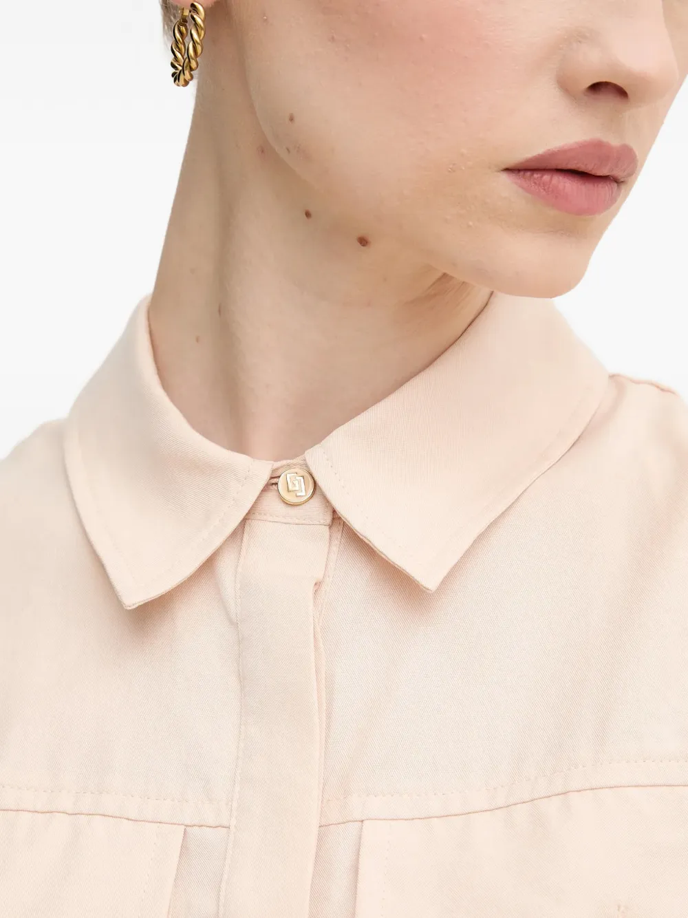 Gaudi Blouse met polokraag en borstzak Beige