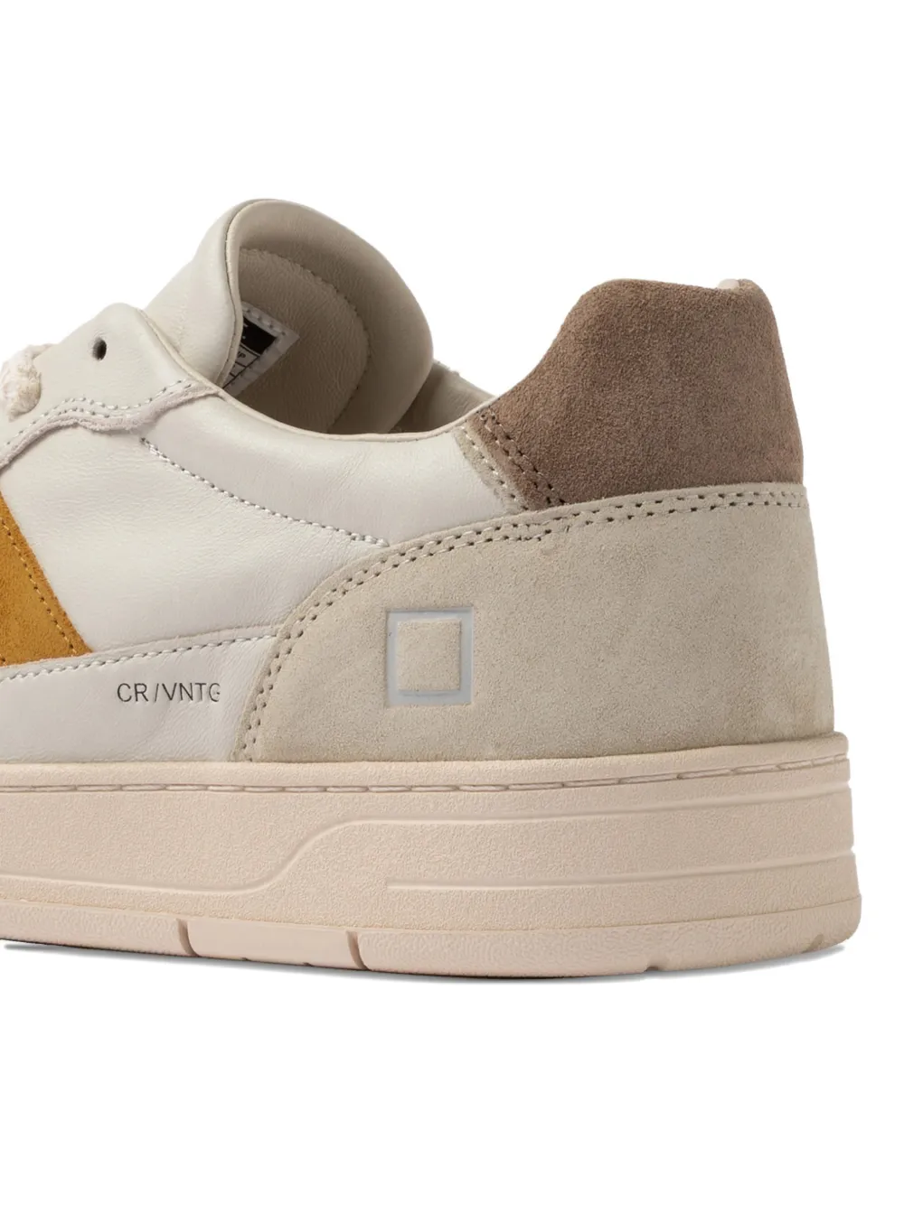 D.A.T.E. Court 2.0 suède sneakers Beige