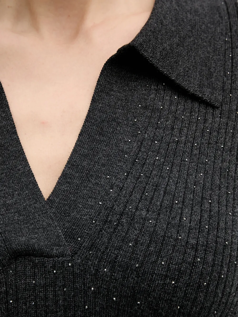Ronika V-Neck Collared Top