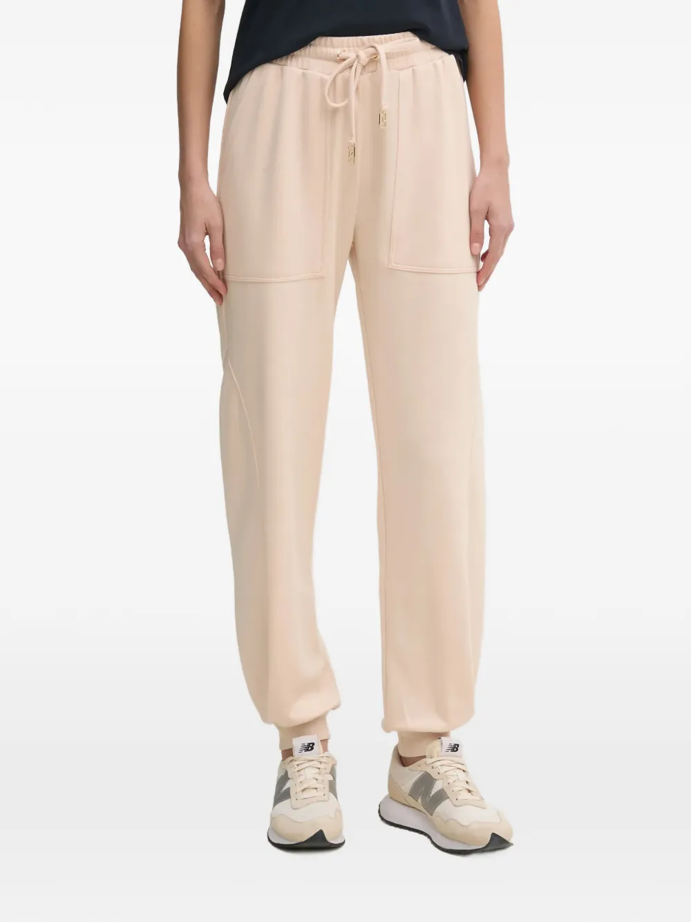 Gaudi patch-pocket drawstring trousers - Toni neutri
