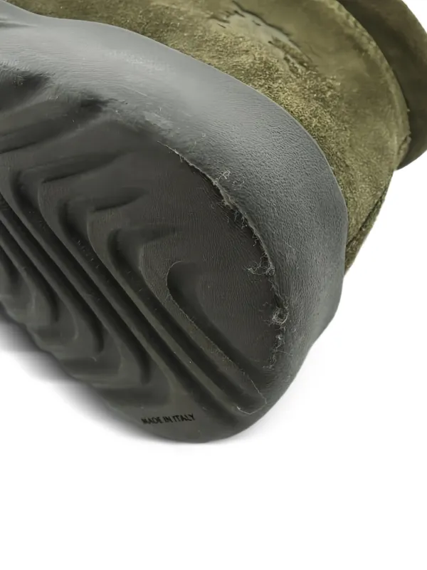 Burberry Pre-Owned 2000s Suede Chukka Boots | Green | FARFETCH