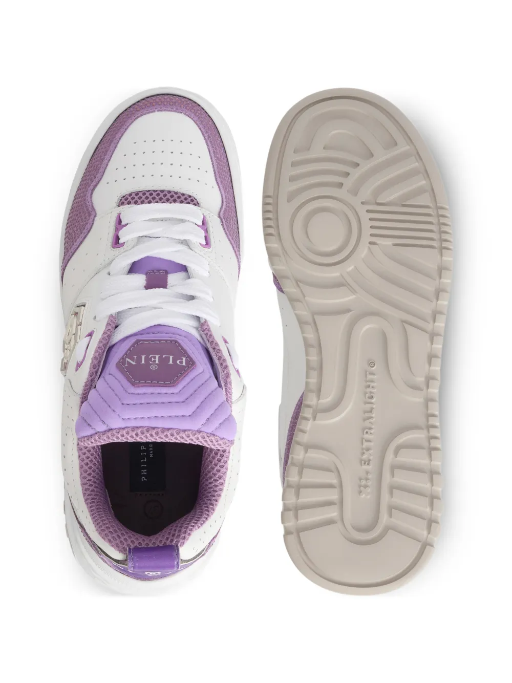 lace-up round-toe sneakers