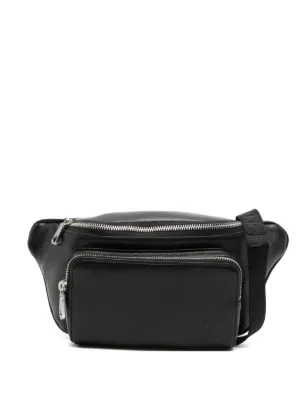 Prada ロゴプレート ベルトバッグ | ブラック | FARFETCH JP