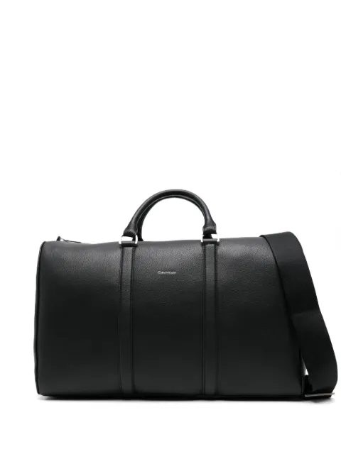 Calvin Klein bolsa duffle en relieve