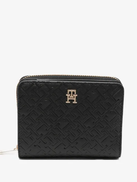 Tommy Hilfiger patterned zip wallet