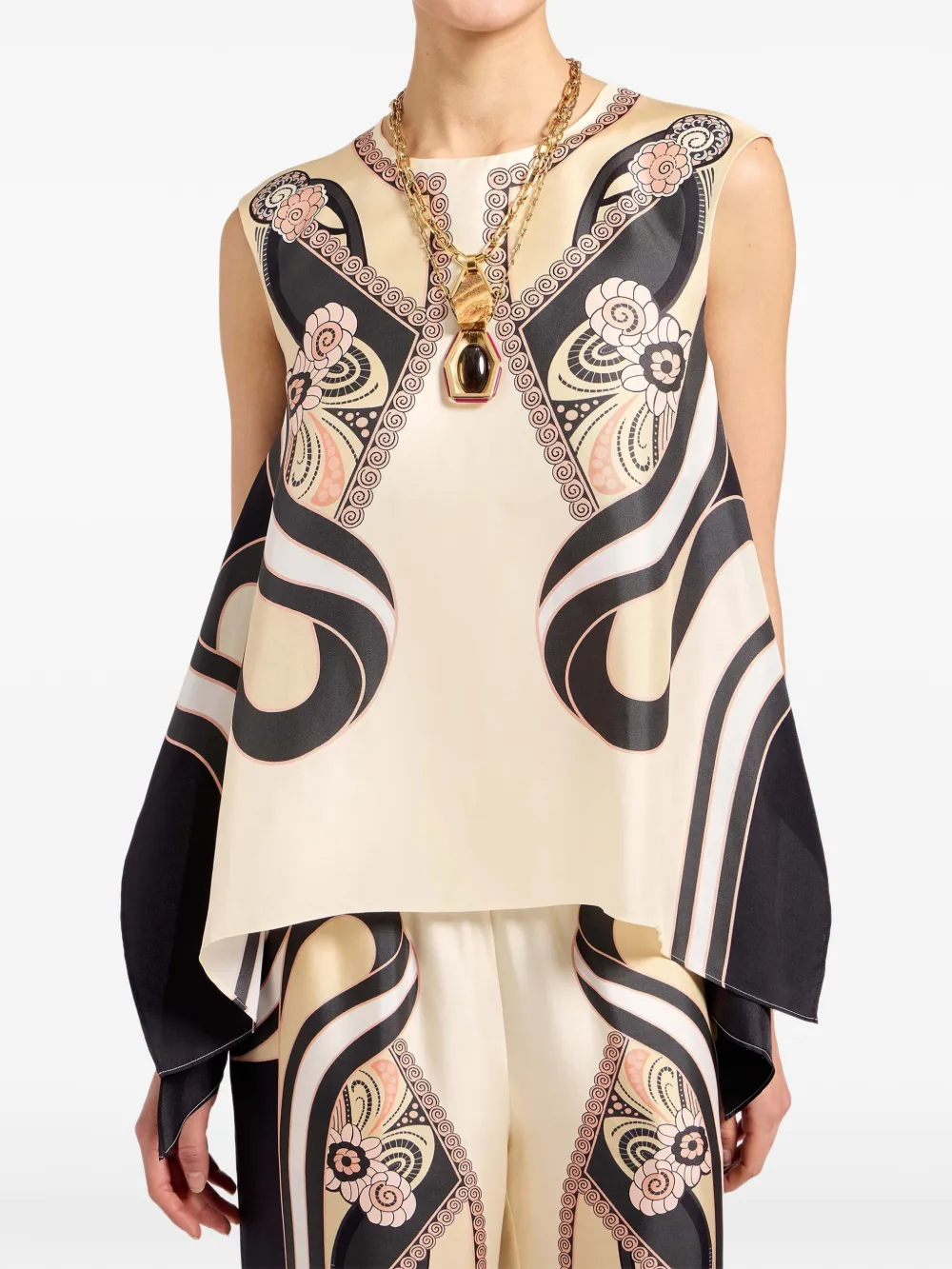 La DoubleJ Shirt met bloemenprint Beige