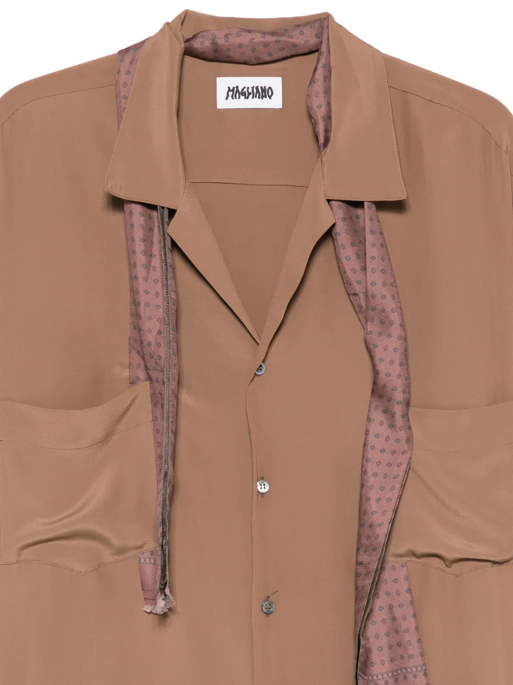 Magliano Posilini overhemd met sjaaldetail en borstzak Beige