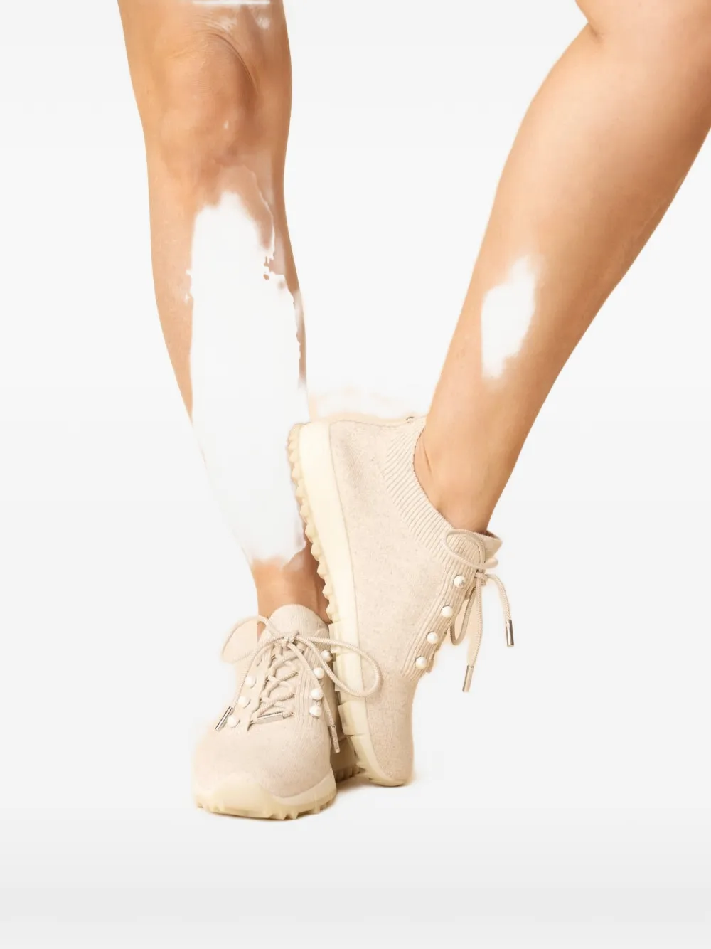 Jimmy Choo Veles sneakers met kralen Beige