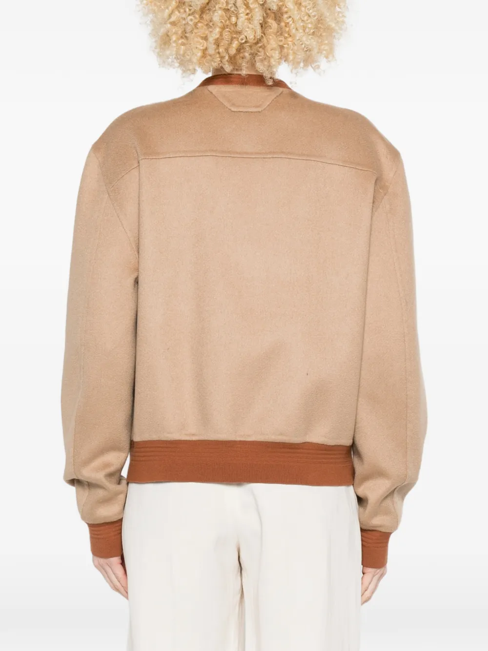 Kiton Bomberjack met opgestikte zak Beige